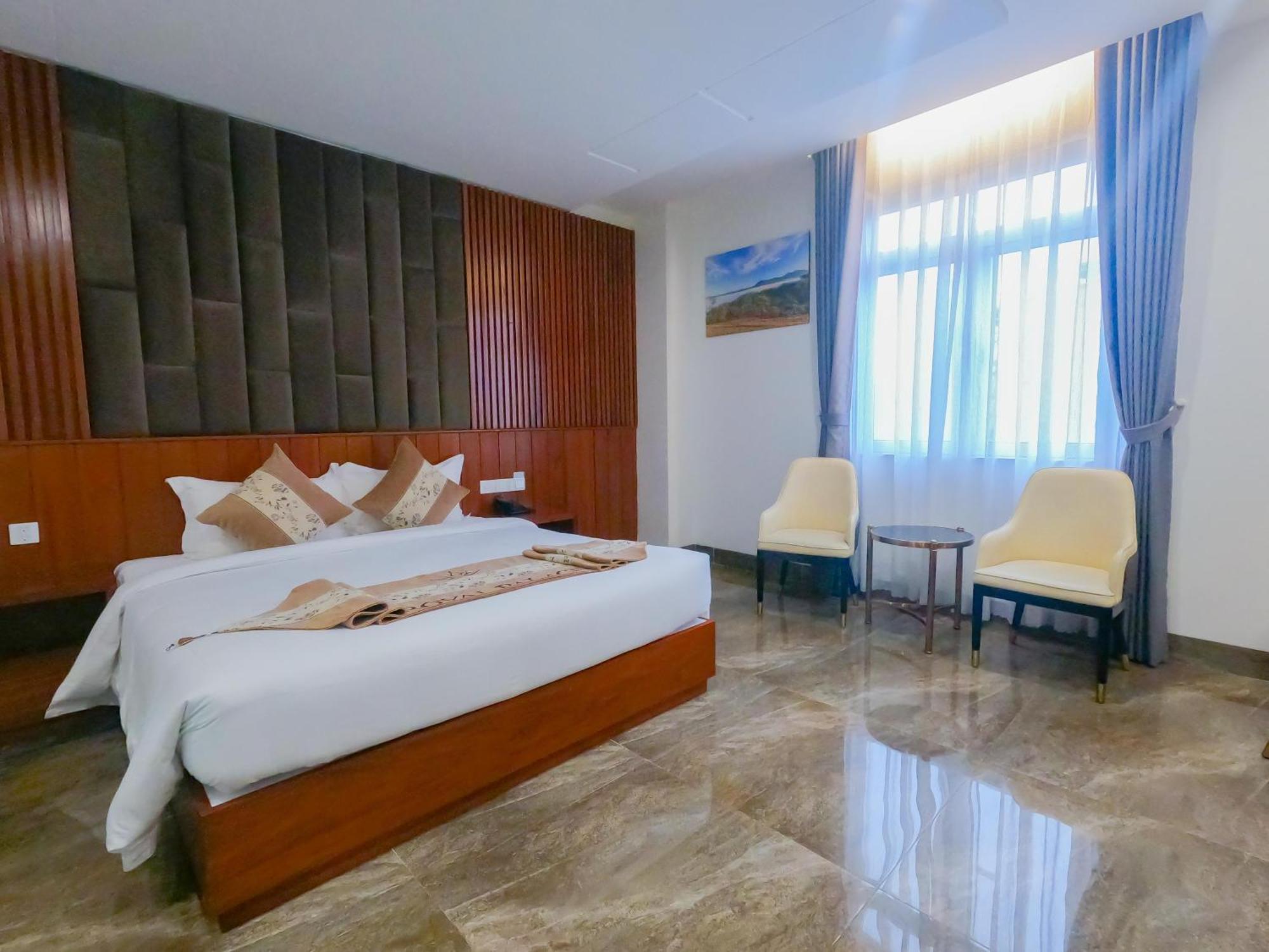 Royal Palace Hotel Đà Lạt